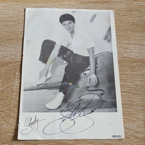 Shakin stevens autographed - stevens,
