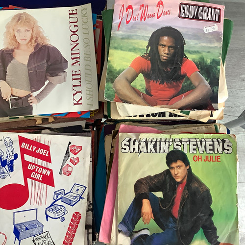 Vinyl singles bundle 184 - vinyl,